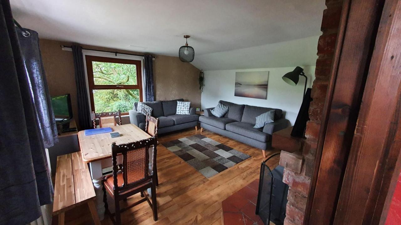 Pen Y Geulan By Seren Property Machynlleth Exterior photo