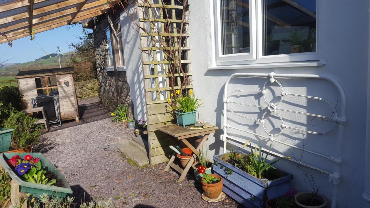 Pen Y Geulan By Seren Property Machynlleth Exterior photo